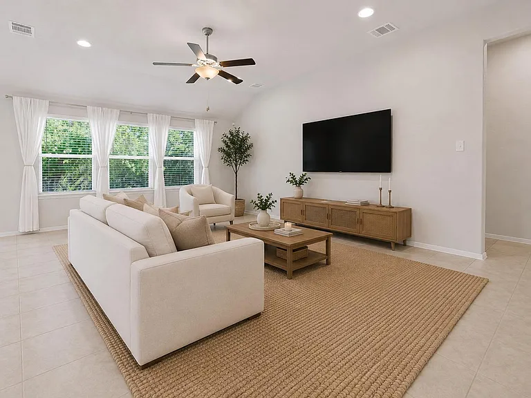 8017 Flintlock Cir — Photo 9