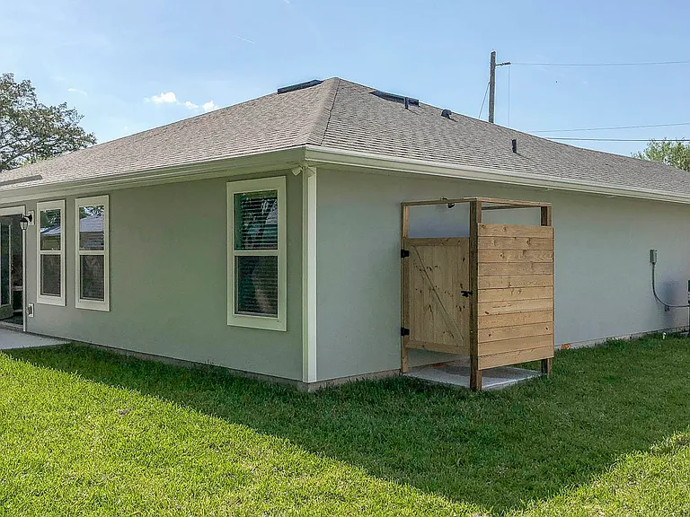 707 Amberjack Ln — Photo 24