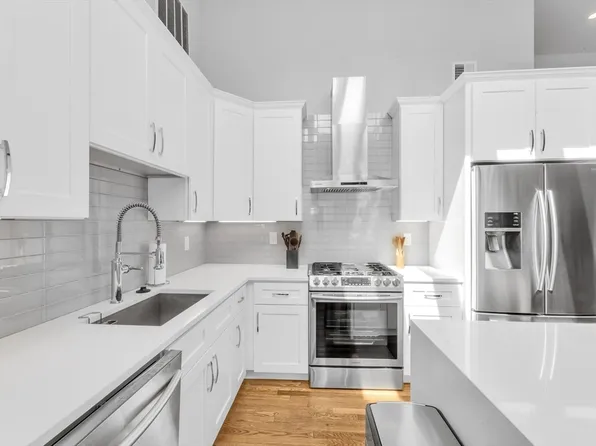 72 Rawson Rd #2, Arlington, MA 02474