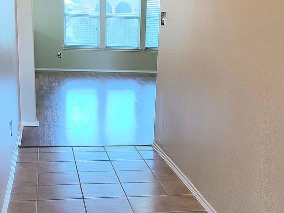 3rd image of 134 Arbordale Way
