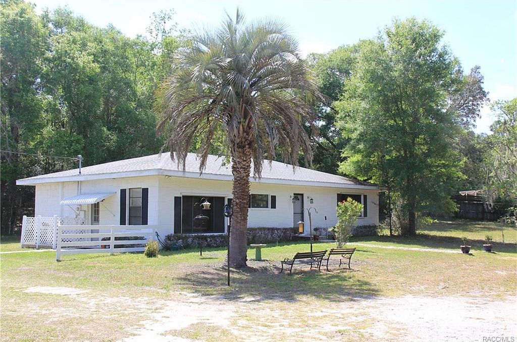 8080 E Round Lake Loop, Floral City, FL 34436 Zillow