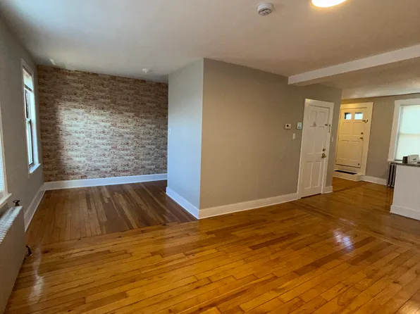 (undisclosed Address), Chelsea, MA 02150