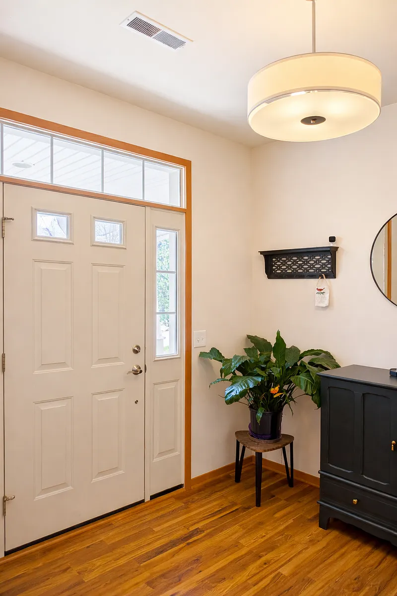 Building Photo - 4878 Innovation Dr