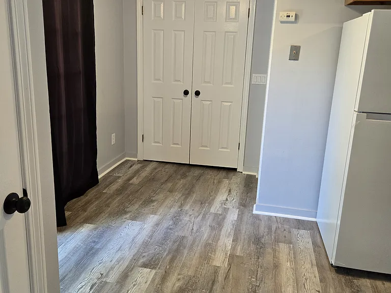 18 Clinton St #1R — Photo 3
