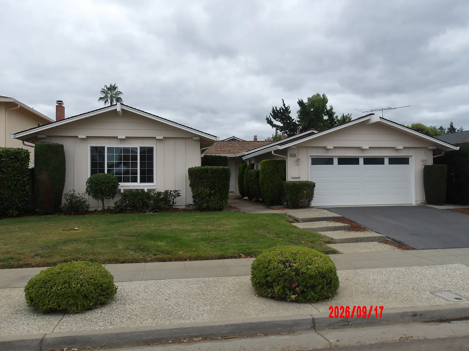 4 bed, 2.5 bath, 2021 sqft, $6,395 — Photo 1