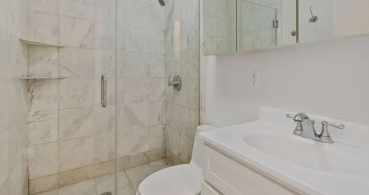 Rented by Dalan Rentals | media 10