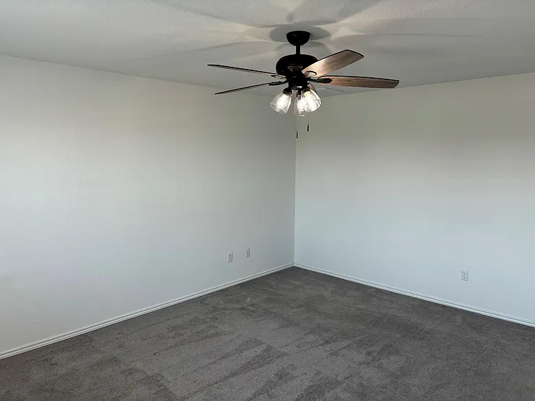 108 Bennington Dr — Photo 16