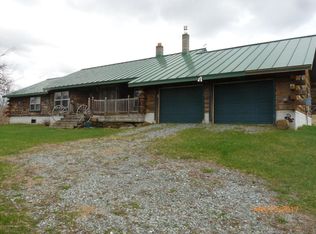 41 Rainbow Way, Whitehall, NY 12887