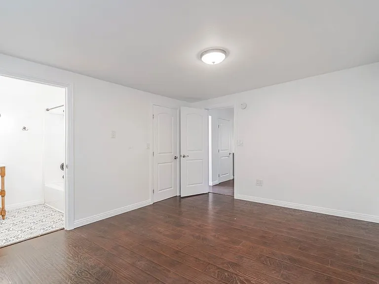 5630 Craner Ave — Photo 14