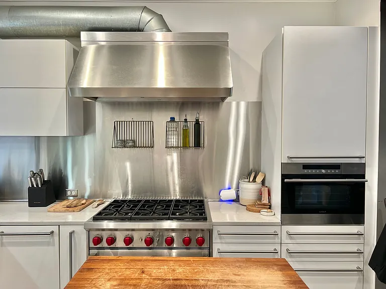 1060 Beacon St #6 — Photo 2