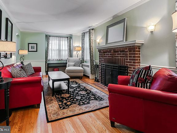 5th image of 3645 Taylor Ave