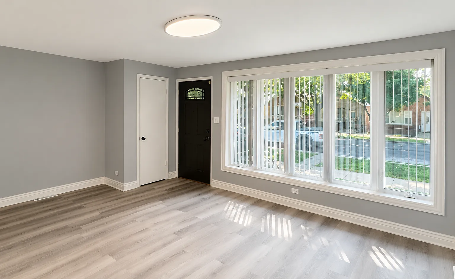 3 bed, 988 sqft, $2,500 — Photo 3