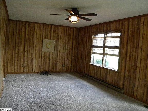 4th image of 77 Eastgate Dr