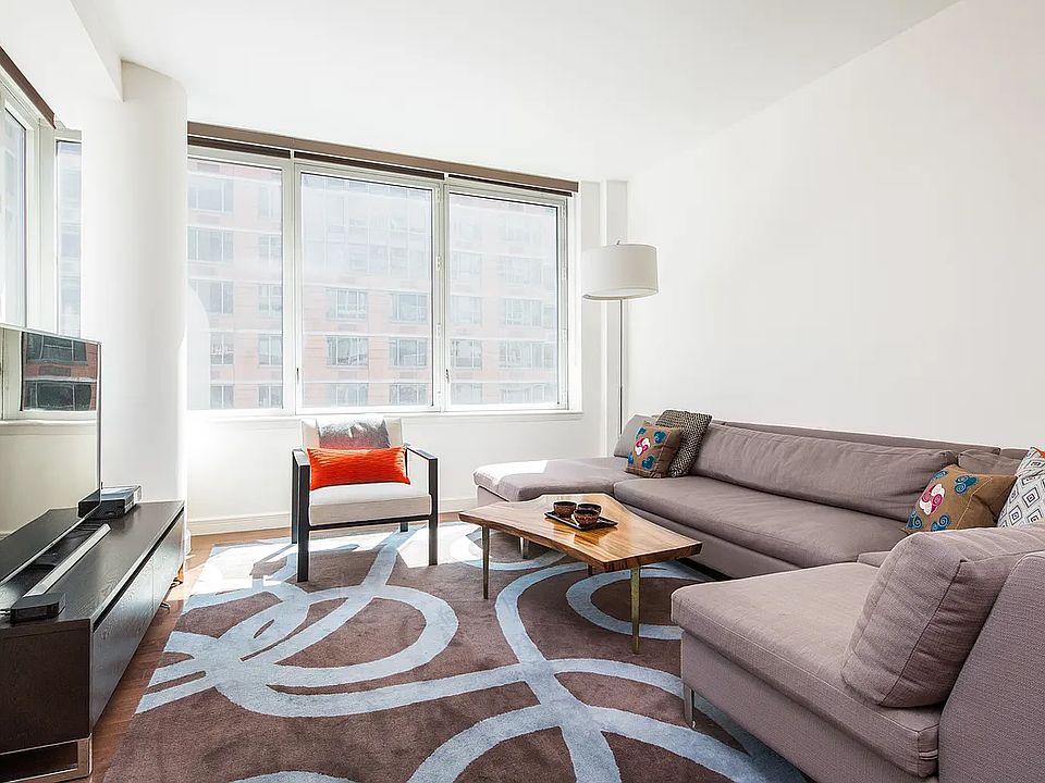 1st image of 225 E 34th St APT 9I