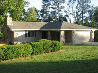 5218 Shirley Rd, Gainesville, GA 30506