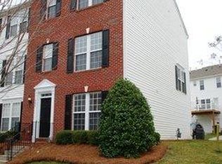 15675 King Louis Ct, Charlotte, NC 28277