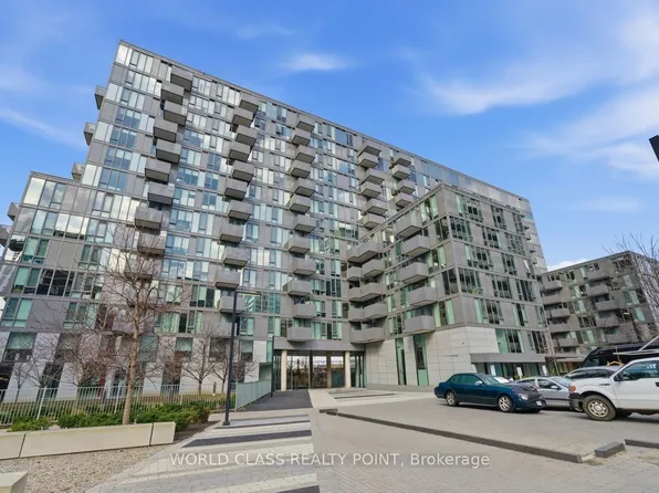 38 Monte Kwinter Ct #716, Toronto, ON M3H 0E1