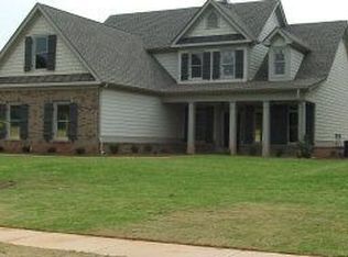 1450 Eden Ave, Bogart, GA 30622