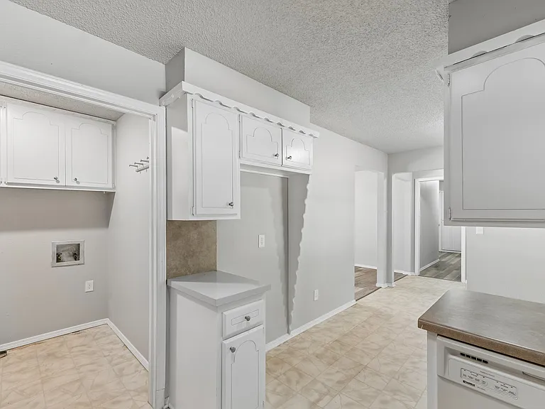 101 Oakside Dr — Photo 5