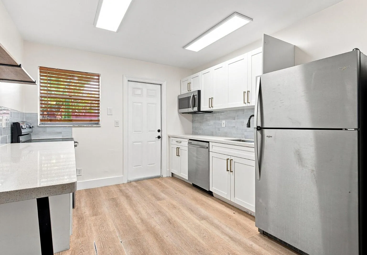 2 bed, 1.0 bath, 850 sqft, $1,995 — Photo 1