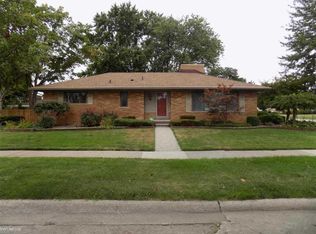 25365 Campbell Ave, Warren, MI 48089