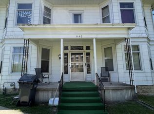 1148 W 5th St, Dubuque, IA 52001