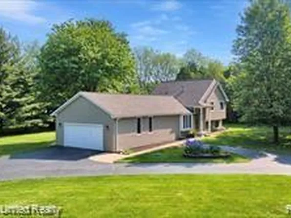 59200 E Eight Mile Rd, South Lyon, MI 48178