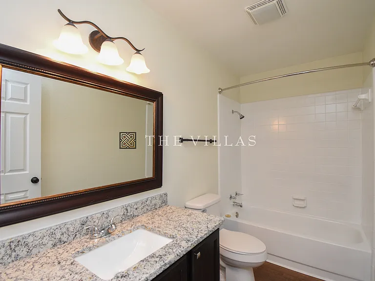 The Villas Apartments — Photo 28
