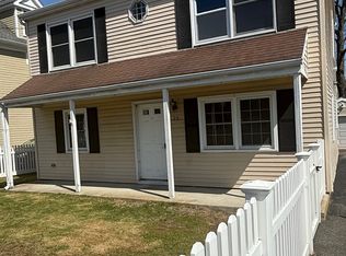 25 Albin Rd, Stamford, CT 06902