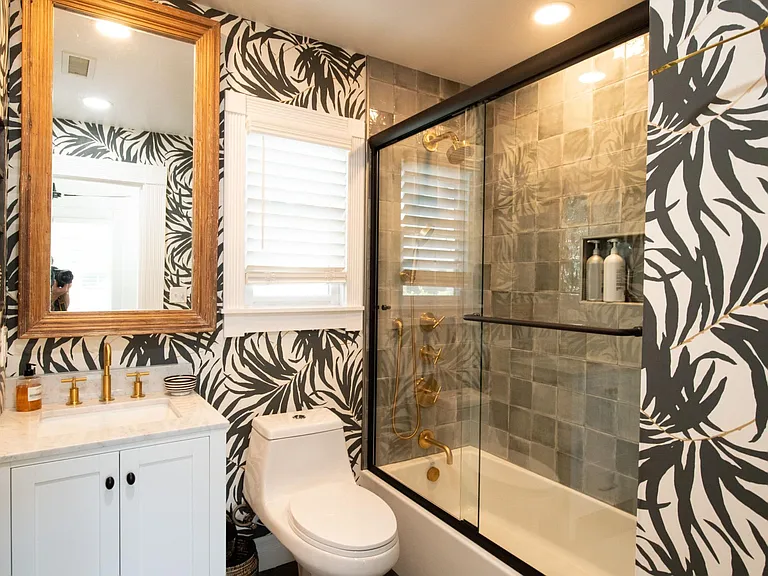 333 W Cota St #B — Photo 15