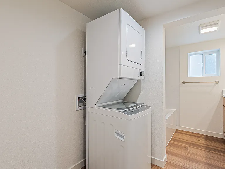 14325 Phinney Ave N #2 — Photo 14