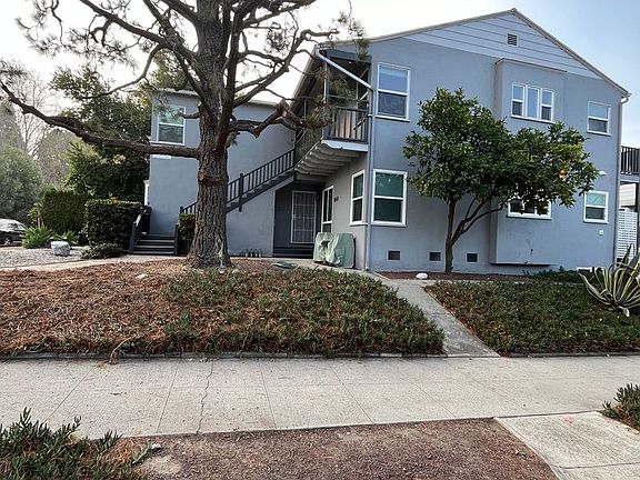 3rd image of 3490-3860 Valleybrink Rd #3490-3862