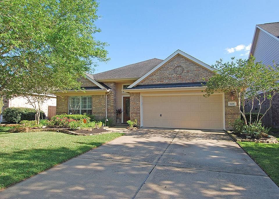 1st image of 2619 Old River Ln