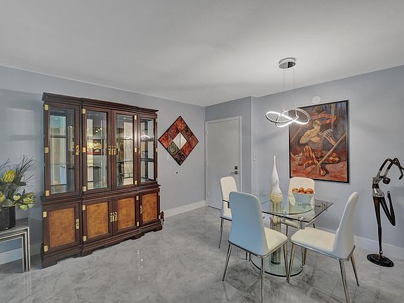 3rd image of 1930 NE 2nd Avenue #117l