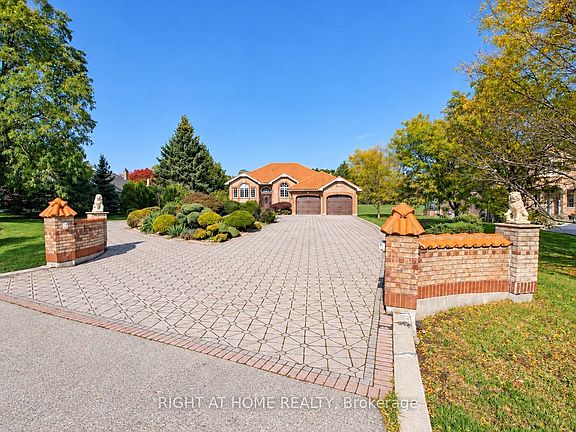 3rd image of 3 Cedar Ave