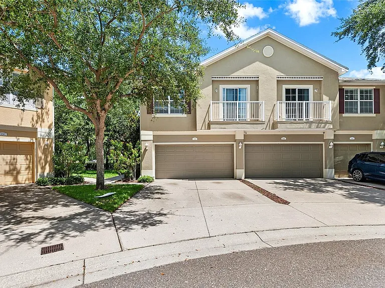 6745 Breezy Palm Dr — Photo 1