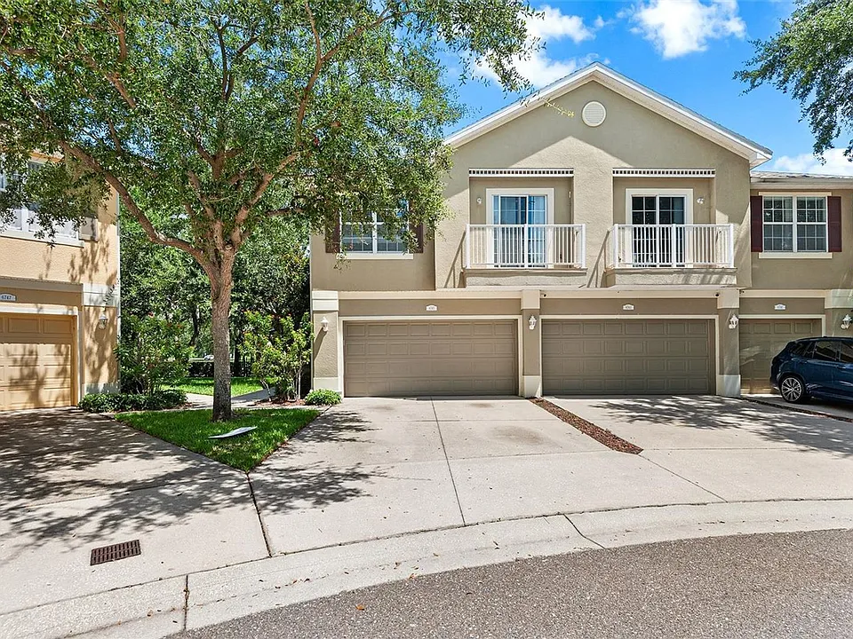 6745 Breezy Palm Dr