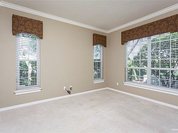 3rd image of 100 Stone Hill Dr