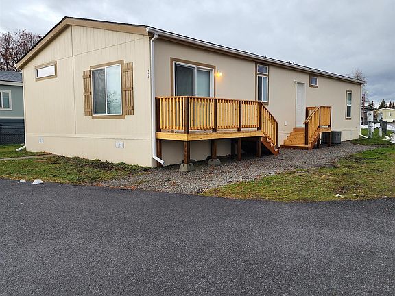 3rd image of 21725 E Wellesley Ave Trailer 34