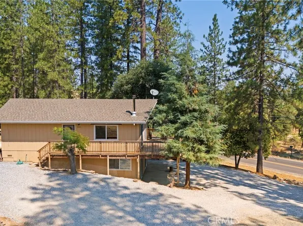 19385 Ferretti Rd, Groveland, CA 95321