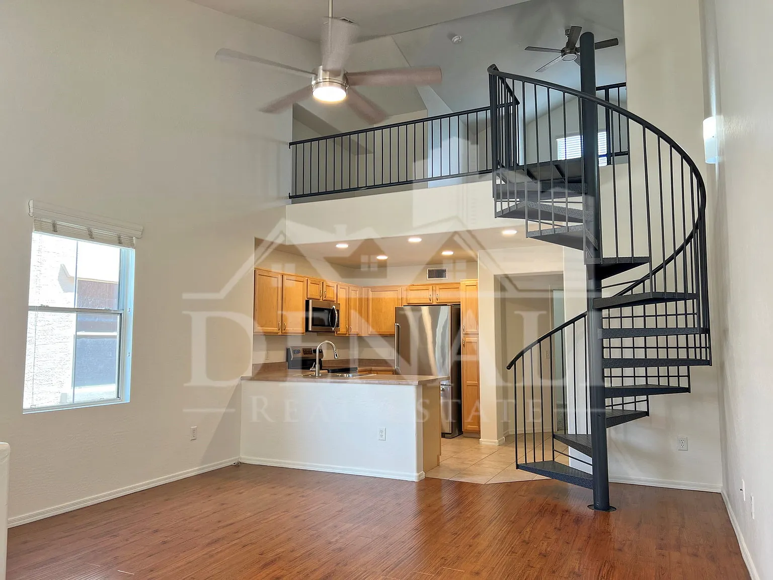 3 bed, 2.0 bath, 1482 sqft, $1,995 — Photo 2