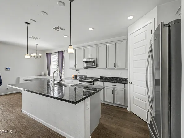 735 W NOVA Place, Casa Grande, AZ 85122