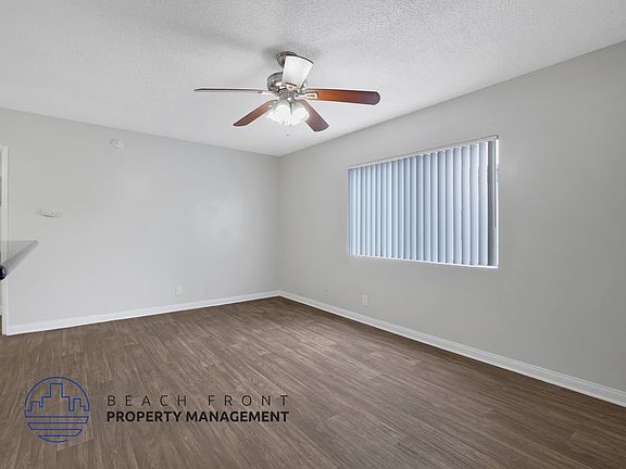 5th image of 12417 Benedict Ave #B04