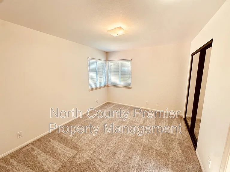 7067 Llama St — Photo 31
