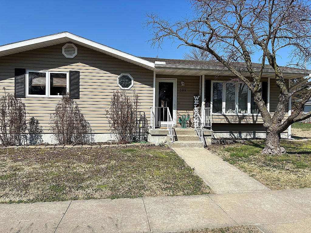 108 W 4th St, Lebo, KS 66856 Zillow