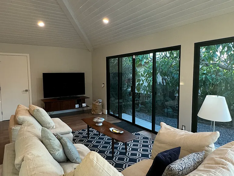 1402 Rodeo Dr — Photo 44