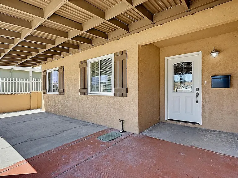 465 Meadowbrook Dr — Photo 10