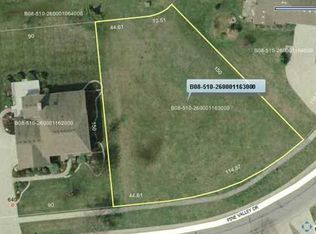 632 Pine Valley Dr, Bowling Green, OH