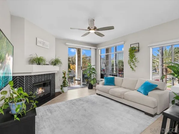2150 Camino De La Reina Unit 4204, San Diego, CA 92108