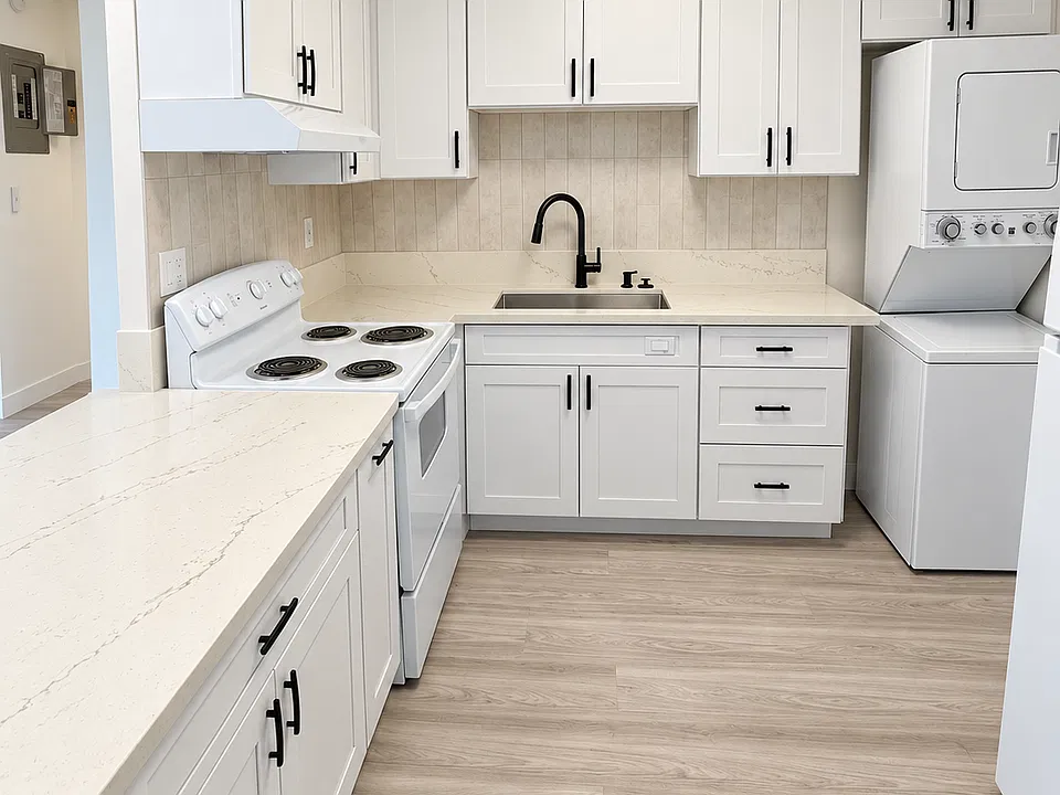 95-2047 Waikalani Pl #D305